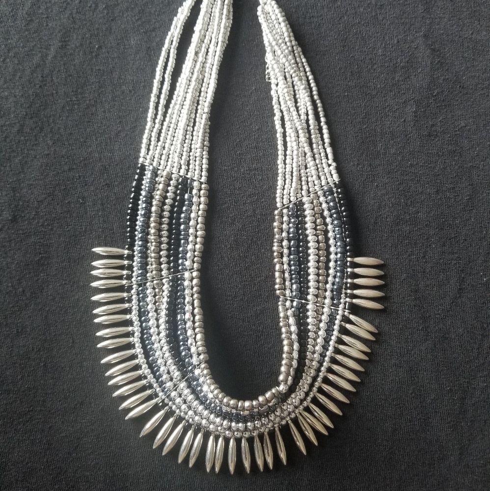 Beaded necklace